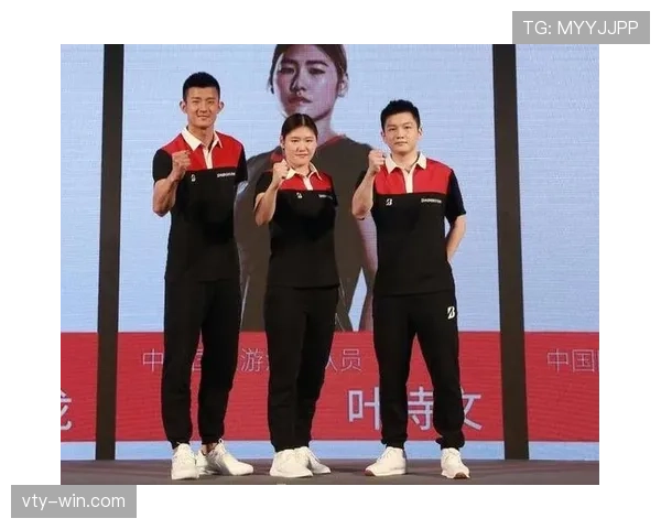 叶诗文训练完直接去吃火锅，教练气到摔毛巾