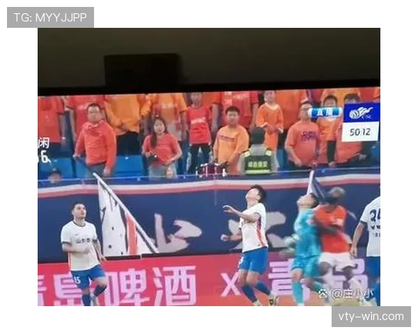 禁区外犯规的判罚标准与比赛影响详解